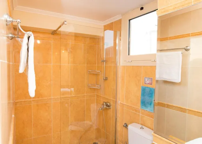 Salty Breeze Beachfront Apartamento