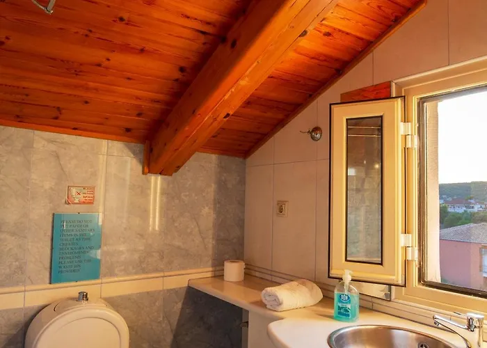 Salty Breeze Beachfront Apartamento